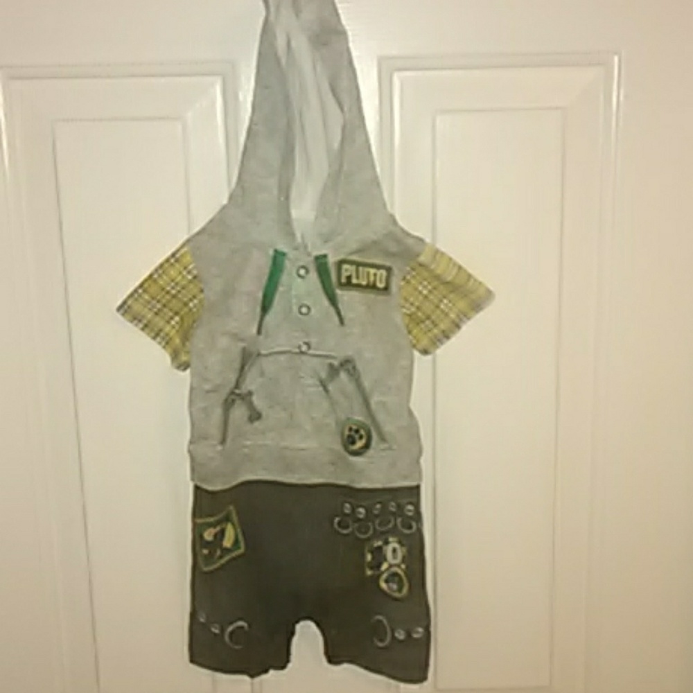 Boys Disney Pluto one piece